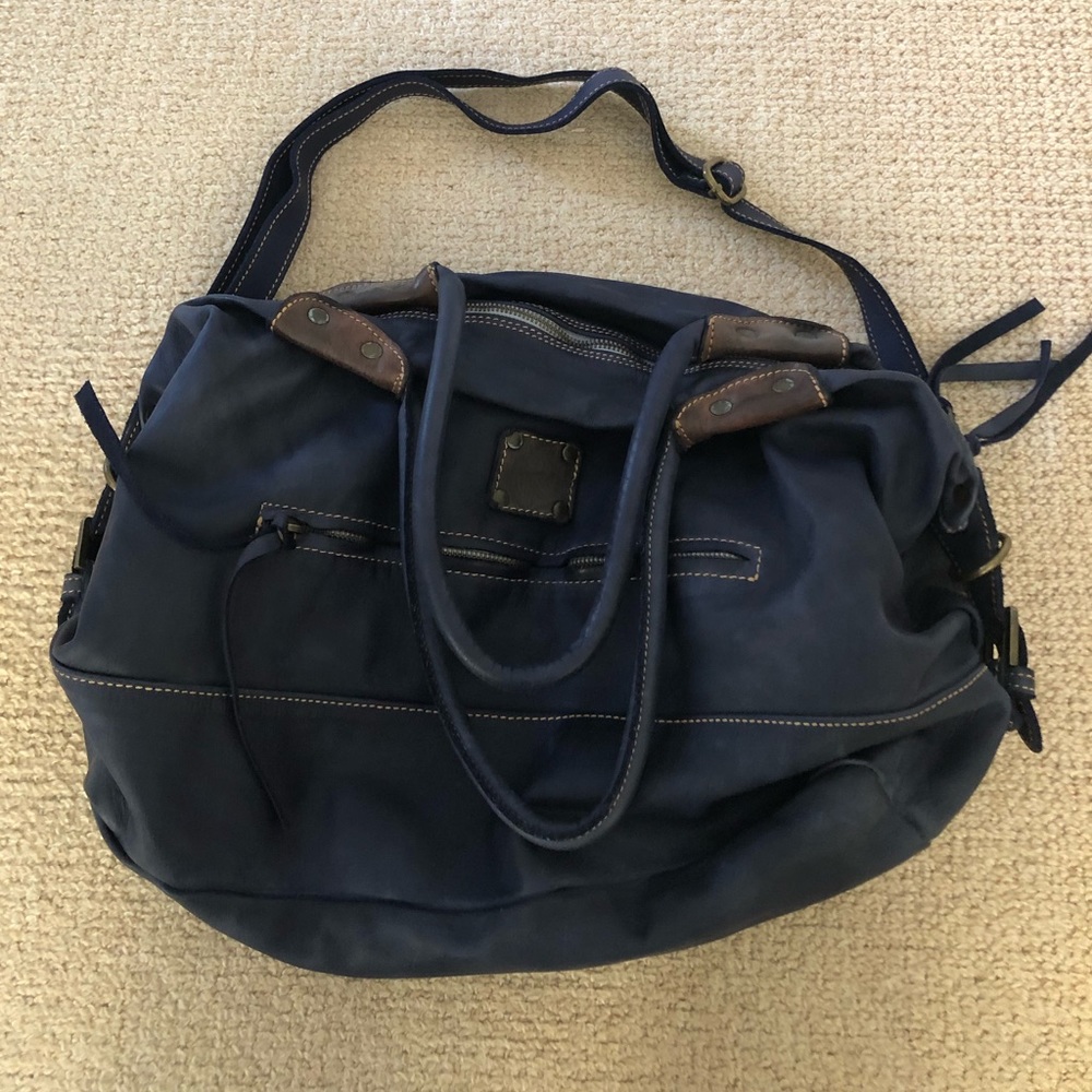 Axel’s Vail Bag - image 1